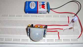 PIR sensor circuit